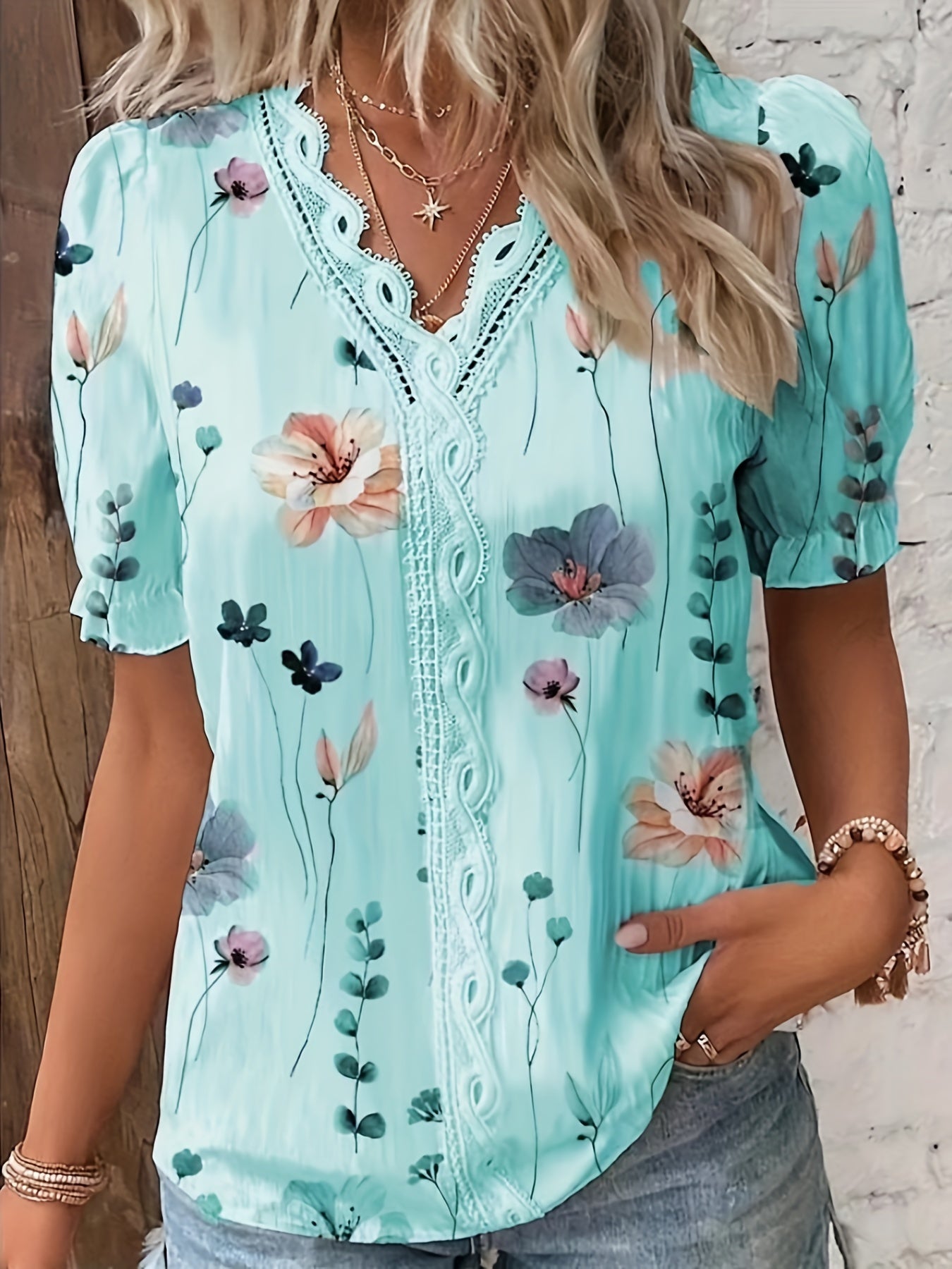 Flora™ | Blouse met bloemenprint en kant